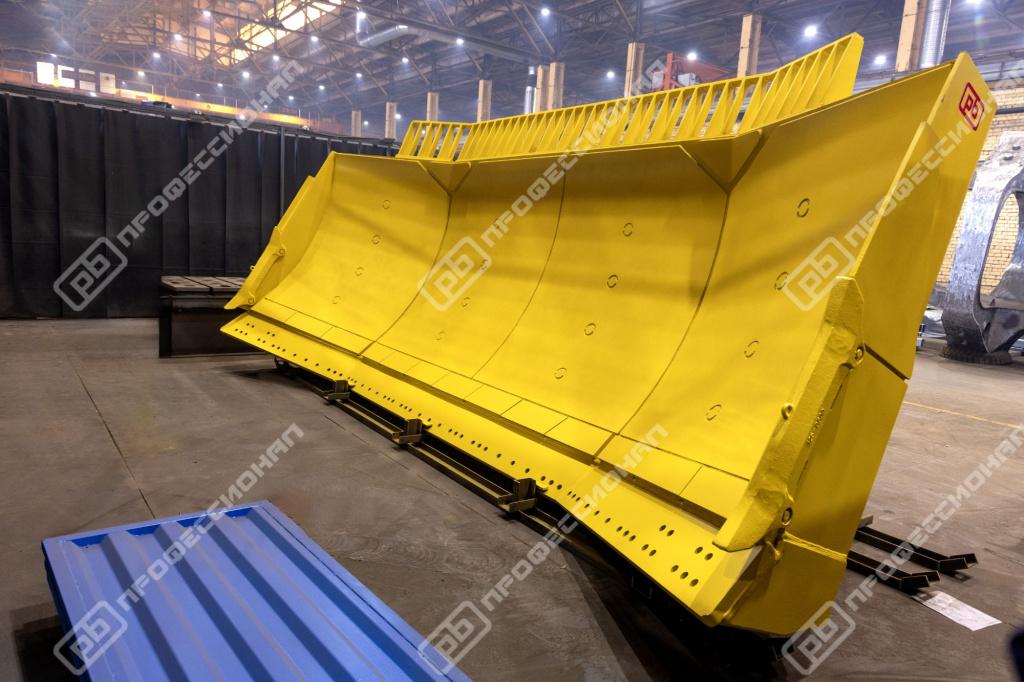 otval-dlya-bul-dozera-caterpillar-d11-gotov-k-otpravke1.jpg