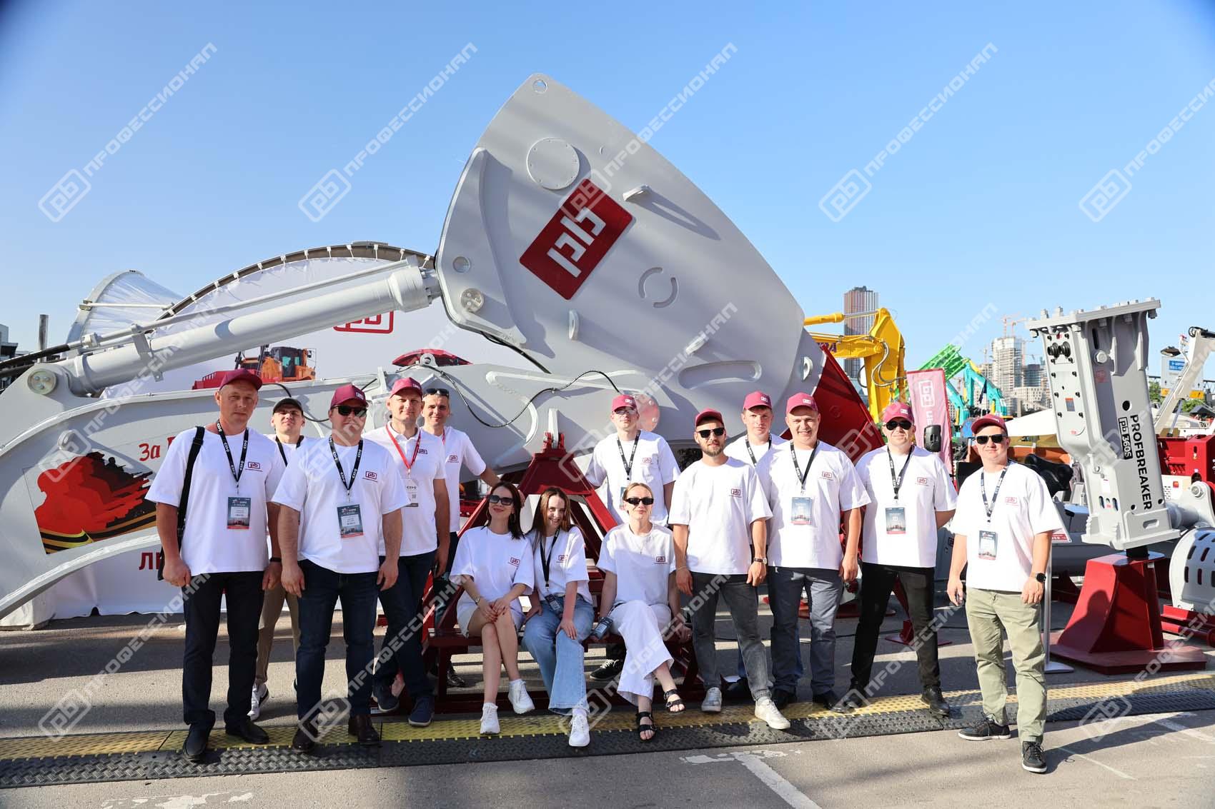 Все выставочные дни на СТТ EXPO 2025 присутствовало руководство «Профессионала»