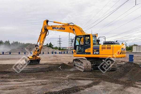 Ковш планировочный Профессионал с гидроцилиндрами наклона SB-26S.25