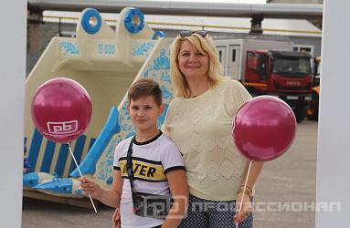 Репортаж с праздника в честь 15000го ковша