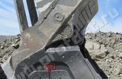 Челюсть ковша для карьерного экскаватора Liebherr R-9250 объемом 15 м3, произведенная компанией «Профессионал», успешно эксплуатируется на карьере