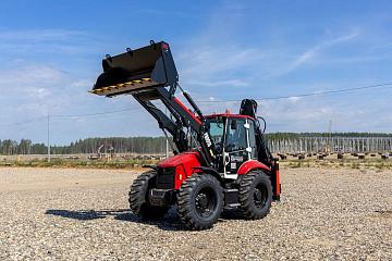 Экскаватор-погрузчик Профессионал PB 991S (Равновеликие колёса)