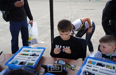 Репортаж с праздника в честь 15000го ковша