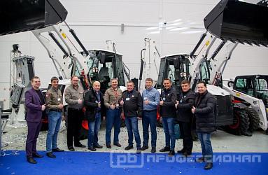Компания  «Профессионал» представила на выставке в Красноярске гидравлическое навесное оборудование Profbreaker!