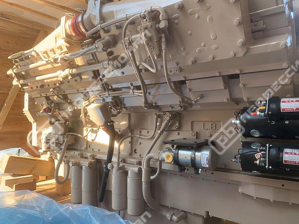 Шеф-монтаж двигателя внутреннего сгорания Cummins KTTA50 (K2000E) на автосамосвале Komatsu 730E силами специалистов ООО 